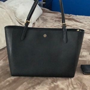 FLASH SALE Tory Burch Large York Tote